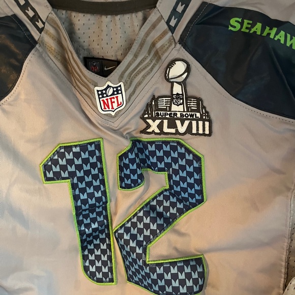 Seahawks Jersey - Picture 5 of 5